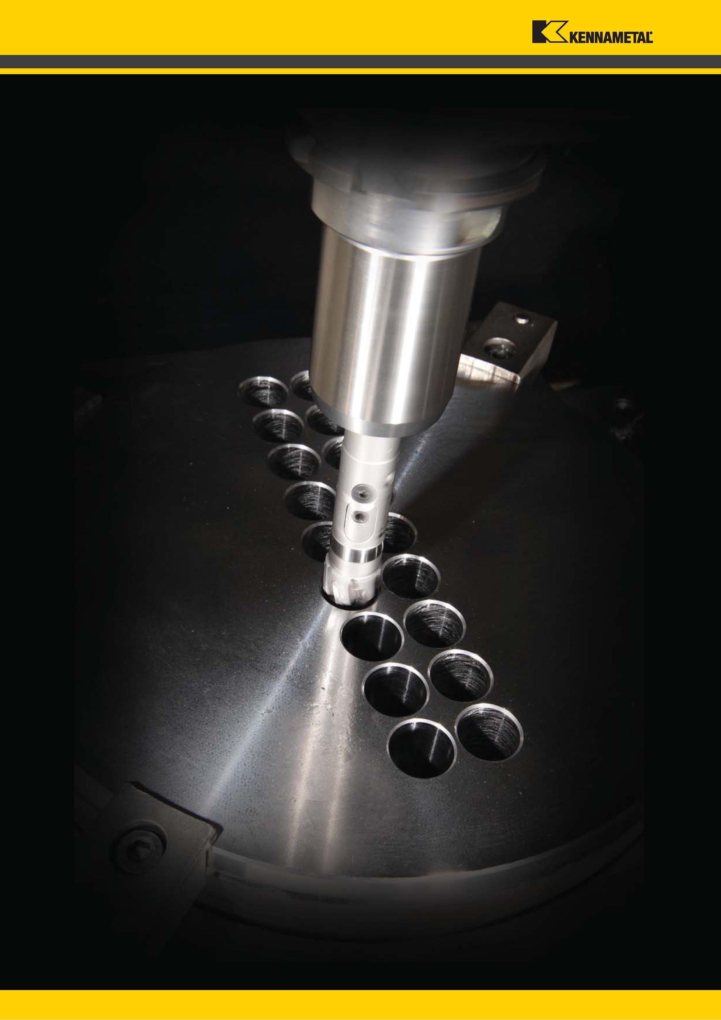 426 Процесс развертывания отверстий на станке в стальной заготовке Используемый инструмент - многолезвийная развертка с режущей головкой из твердого сплава Каталог KENNAMETAL 2018 Режущий инструмент для обработки отверстий в металлах и сплавах Быстрорежущие метчики и раскатники Сборные фрезы с СРП и твердосплавные Стр. 