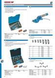 590 GEDORE MANUAL PIPE BENDER - PUSHING BENDING OPERATION PIPE BENDER SET hydraulic Sizes from 10 to 22 mm 0 up to 90 For soft copper pipes EN 1057 up to 22 mm Каталог GEDORE 2014 Профессиональный слесарный инструмент и оборудование Стр. 588 ENG