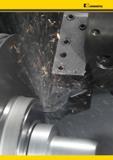150 Металлорежущий лезвийный токарный инструмент Kennametal в процессе обработки на токарном металлообрабатывающем оборудовании Фотография из каталога Каталог KENNAMETAL 2014 Инновации Новый металлорежущий инструмент и инструментальная оснастка для станков и станочных комплексов Стр. A116
