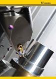 8 Современный токарный инструмент Kennametal в работе на многооперационном обрабатывающем центре с ЧПУ Красочная иллюстрация режущего инструмента американского Каталог KENNAMETAL 2015 Инновации Металлорежущий инструмент и инструментальная оснастка для металлообработки Стр.