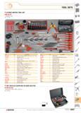 694 TOOL SETS 8-PIECE METRIC TOOL SET CM EL33 Supplied loose D 47 kg Qty Description 39 JE10T 10 Roll set of short combination wrenches 3 2 to 11 mm Каталог FACOM 2005 Профессиональный ручной инструмент для предприятий и мастерских Стр. 697 ENG