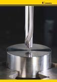 944 Иллюстрация американского металлорежущего инструмента Kennametal для механической обработки на станочном металлообрабатывающем оборудовании Сверление Мастер-каталог KENNAMETAL 2013 Металлорежущий инструмент Точение Обработка отверстий Фрезерование Стр.