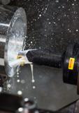 599 Высокопроизводительный металлорежущий инструмент Sandvik Расточная оправка Coromant Capto с системой внутренней подачи СОЖ Крепление винтом сменной ре Каталог SANDVIK COROMANT 2015 Инструмент и оснастка для точения на станках Стр. A557