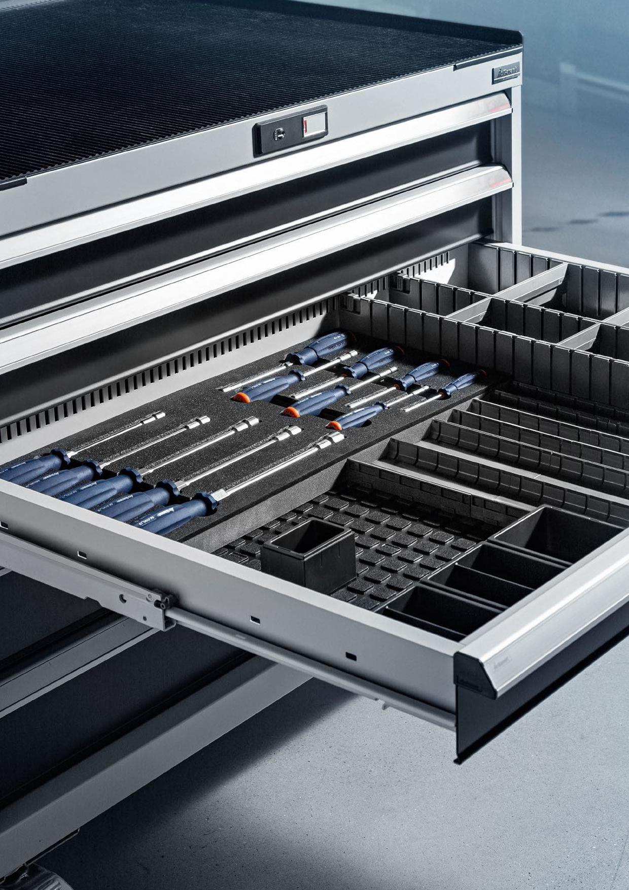 304 Hoffmann Group Хоффман Garant Holex Hoffmann Каталог HOFFMANN GROUP 2020 Промышленная мебель и складское оборудование для производств Системы хранения и транспортировки Тележки и шкафы для инструментов Стр. 304